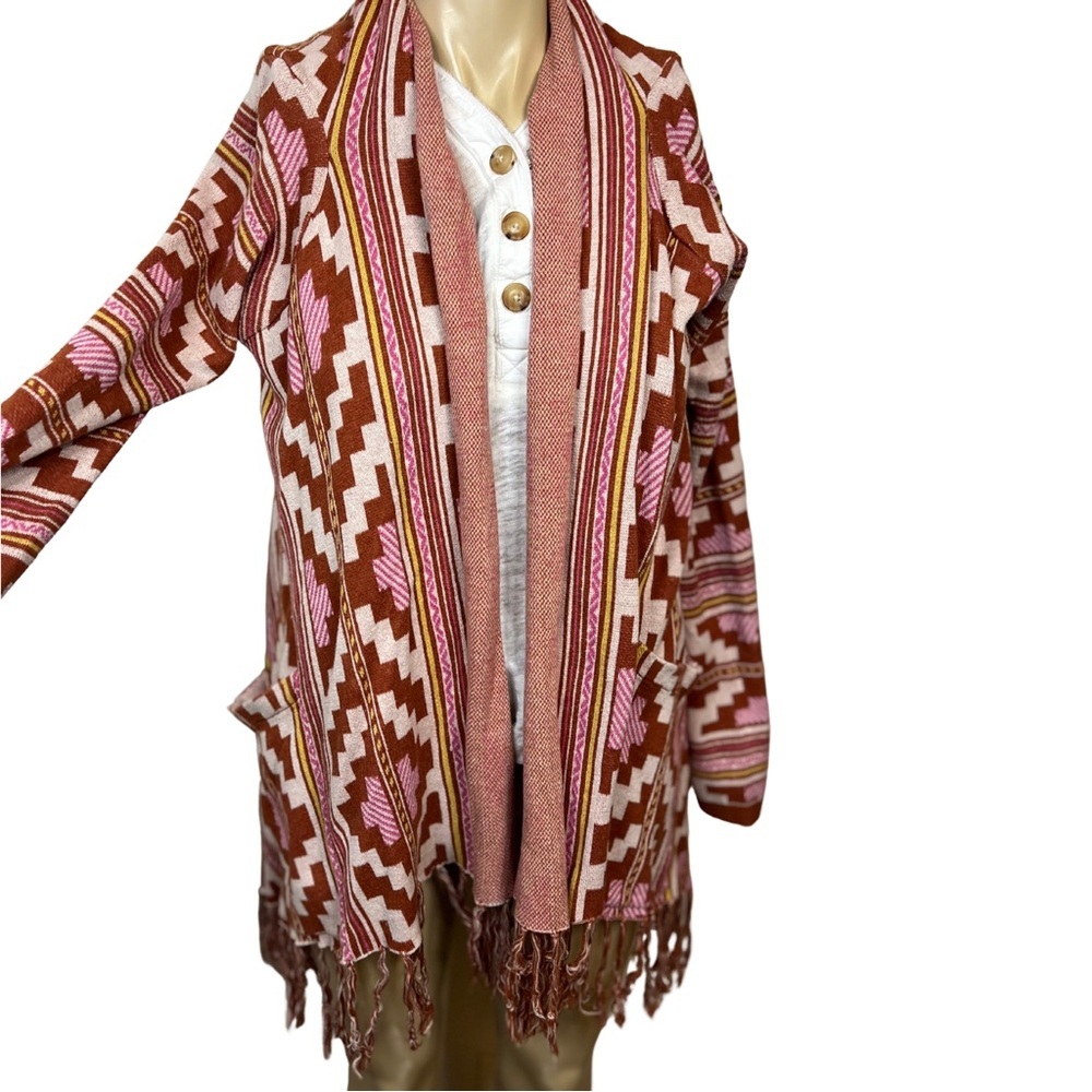 24hr SALE 🔥 BillaBong Fringe Southwest Patterned Cardigan Sweater